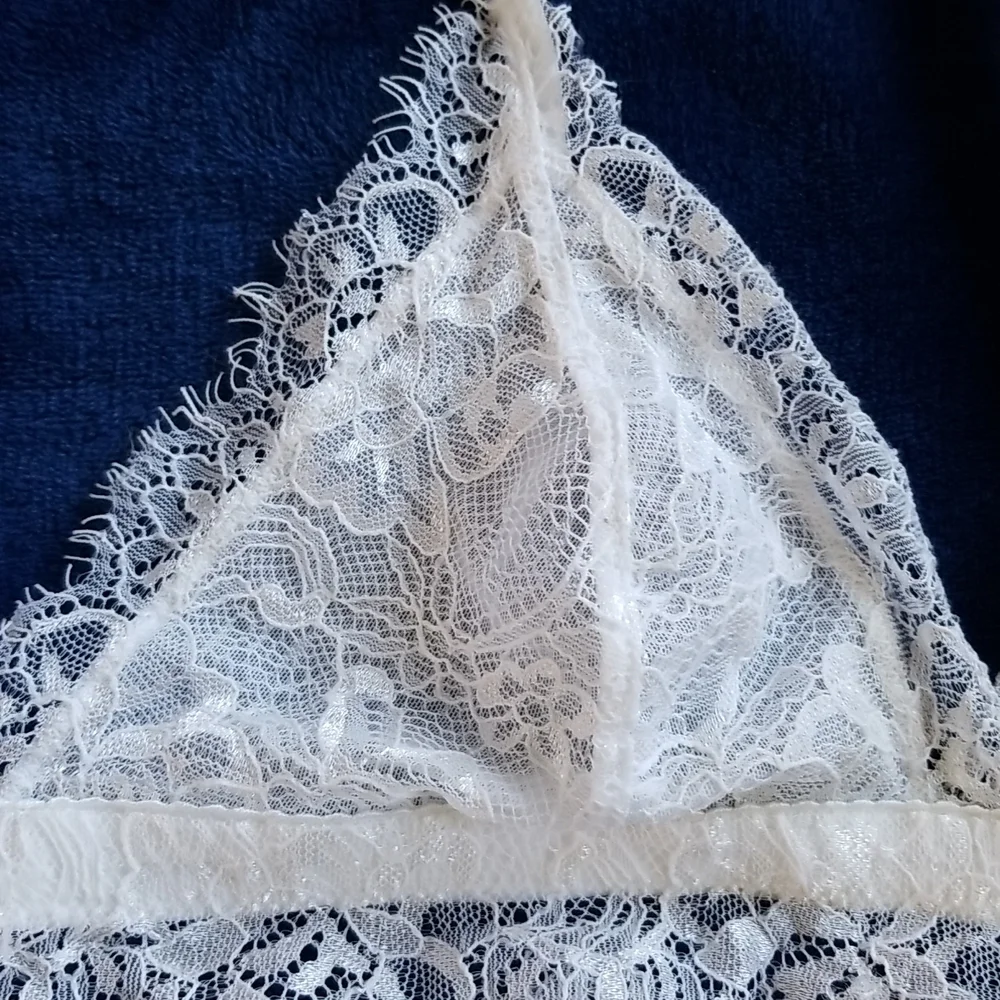 White lace bralette sz s - Picture 3 of 10